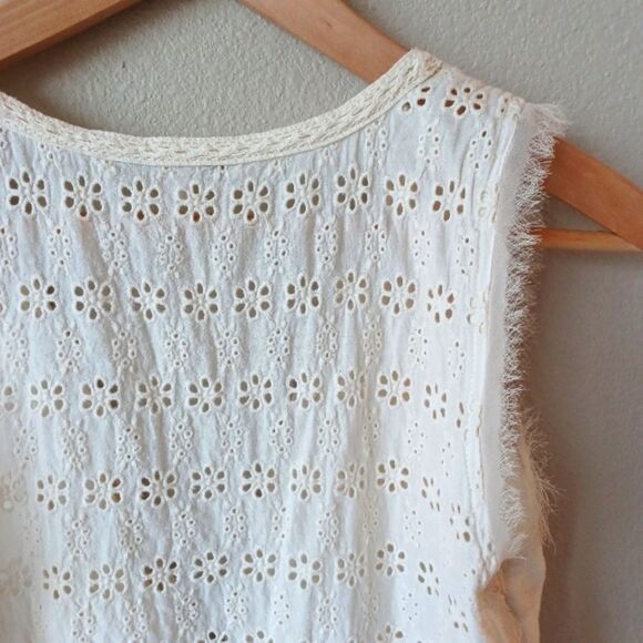 Miss Me Boho Vest Womens Medium Bohemian Hippie Flower Fringe Cut Out - Picture 8 of 11